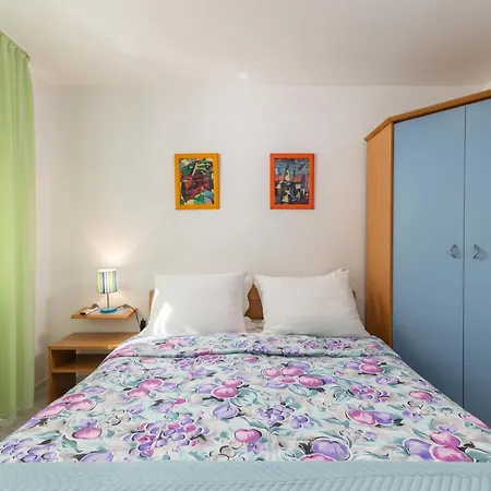 Beachside Mia Apartman